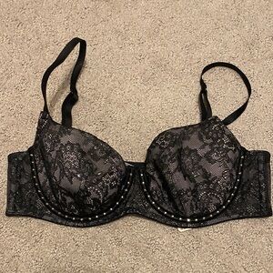 Victoria’s Secret Black Lace Bra 34B NWT